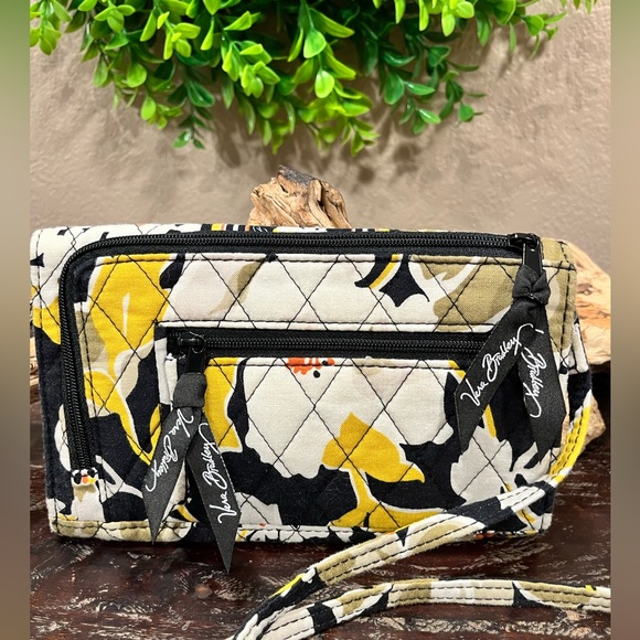 🐢REMOVING LISTING 1/5/26🐢 VERA BRADLEY DOGWOOD WALLET w/ CROSSBODY STRAP - Picture 7 of 10